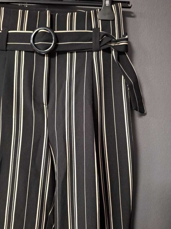 Spodnie w paski, z ozdobnym paskiem, high waist, 36 8 S