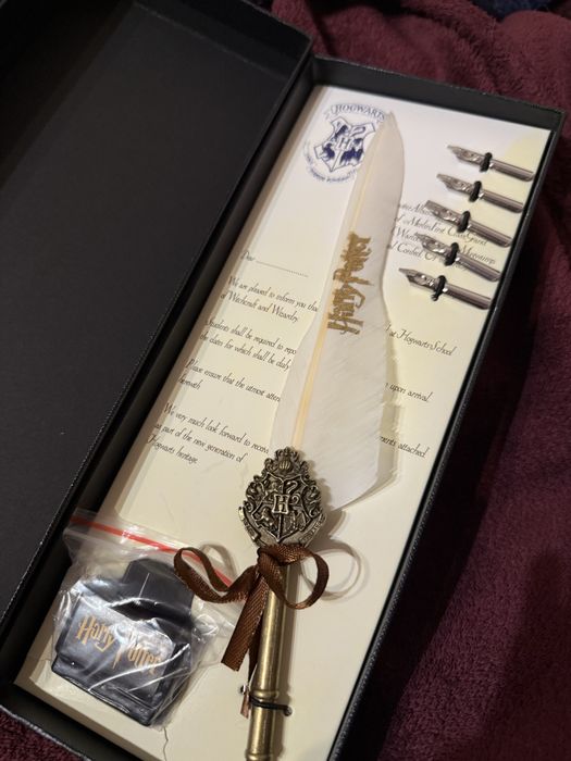 Magiczne pióro z  Harry Potter zestaw prezentowy prezent kaligrafia