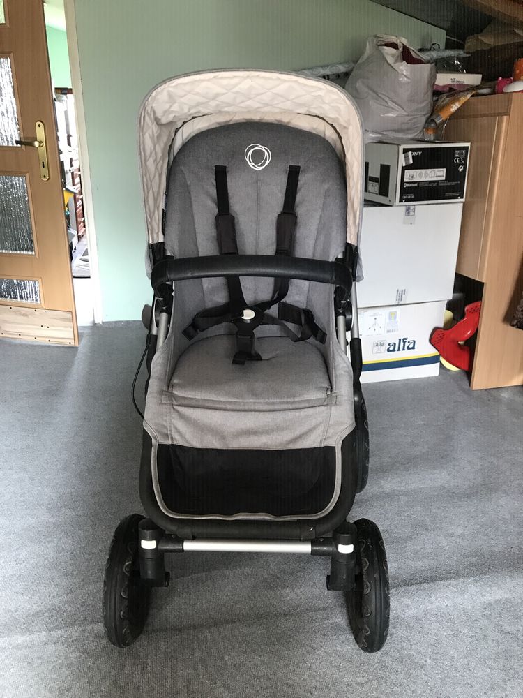 Wózek Bugaboo + nosidełko Cybex z bazą i adapterami do wózka