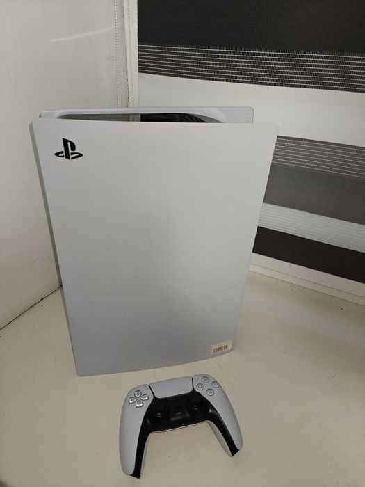 Soni playstation 5. С дисководом.