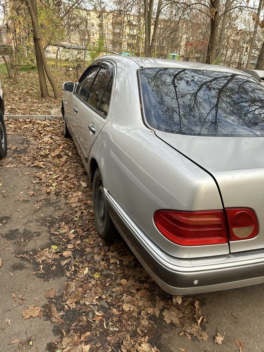 Продам мерседес в210 е420