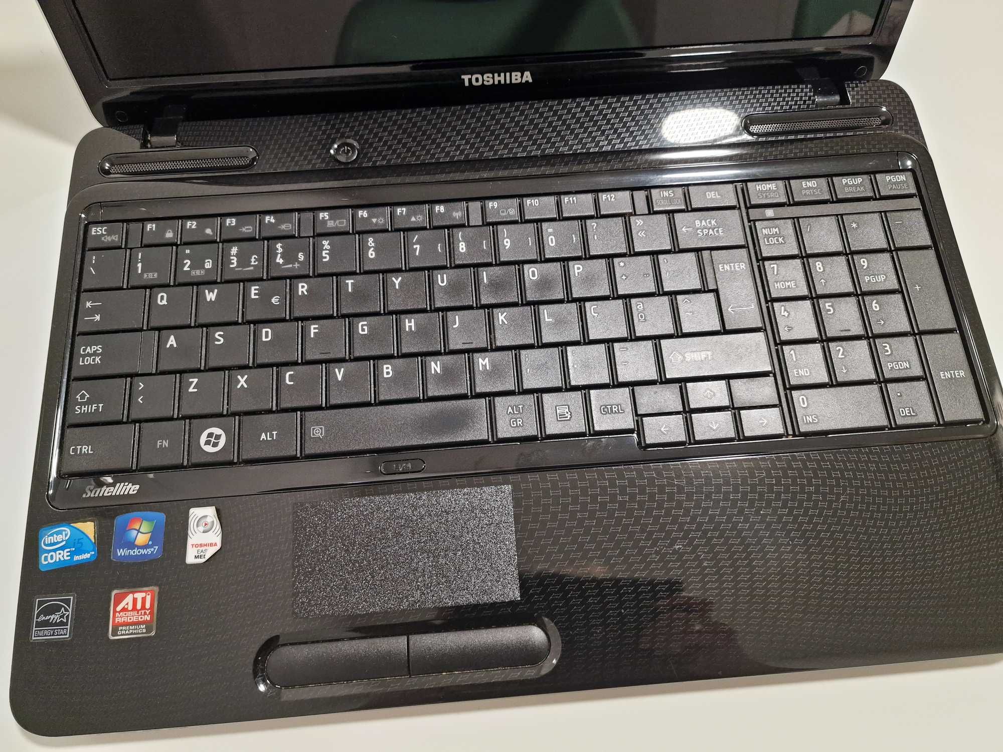 Portátil TOSHIBA Satellite L650-11F a Funcionar (15,6" com Windows 10)