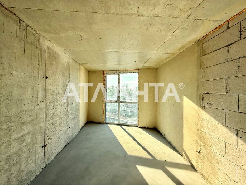 Світла квартира в Парус Сіті — для себе чи під оренду