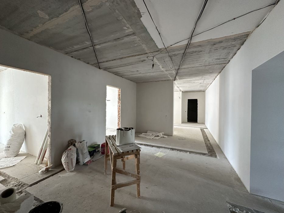 Продам 236 м кв Квартира Новобудова Еськова Простора Стрижень Видова