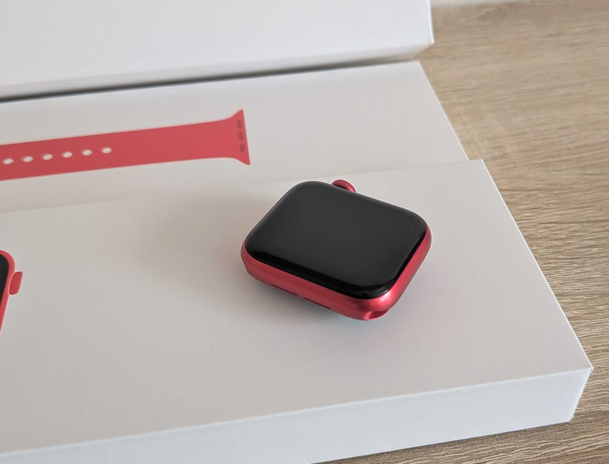 Smartwatch Apple Watch Series 6 40mm GPS + LTE Cellular PRODUCT RED