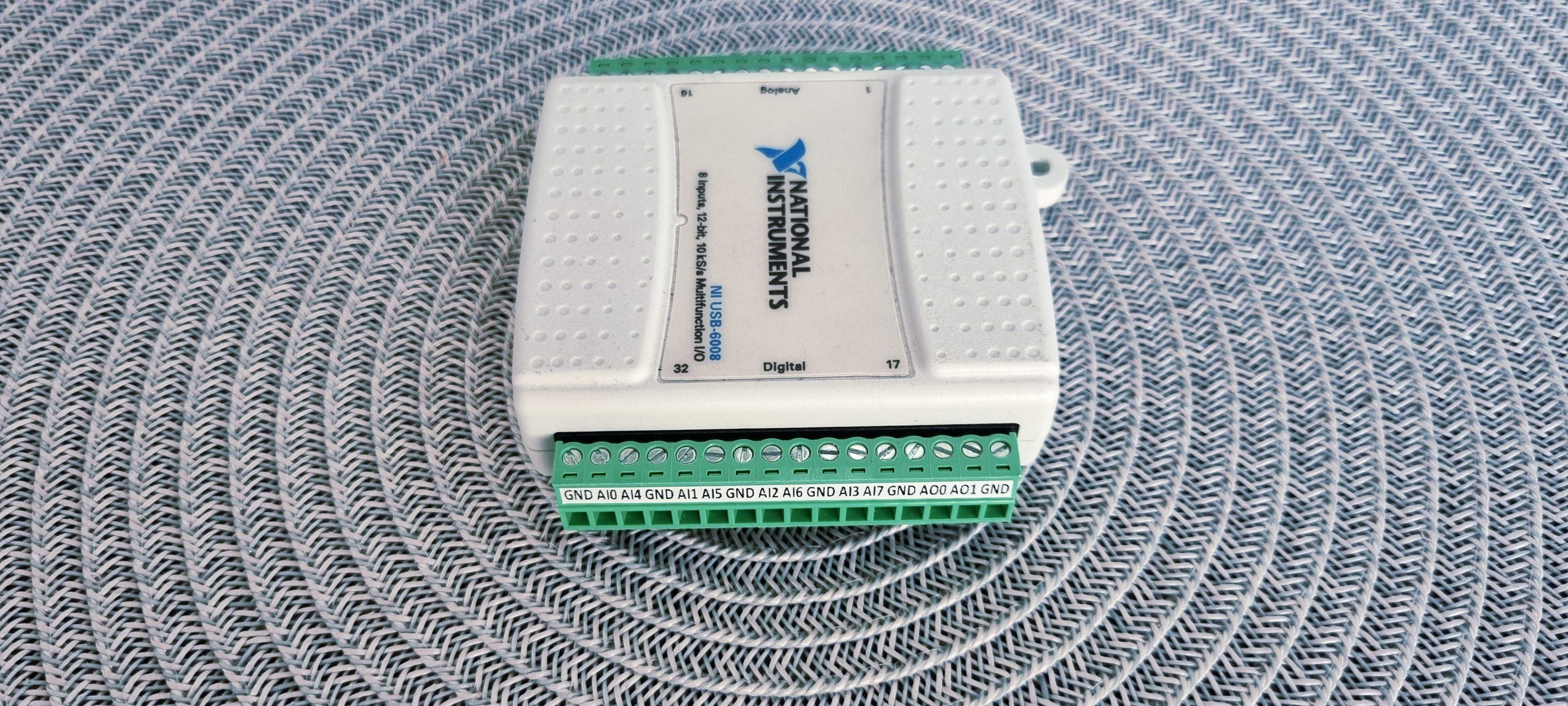 NI USB-6008 (DAQ, LabView, National Instruments)