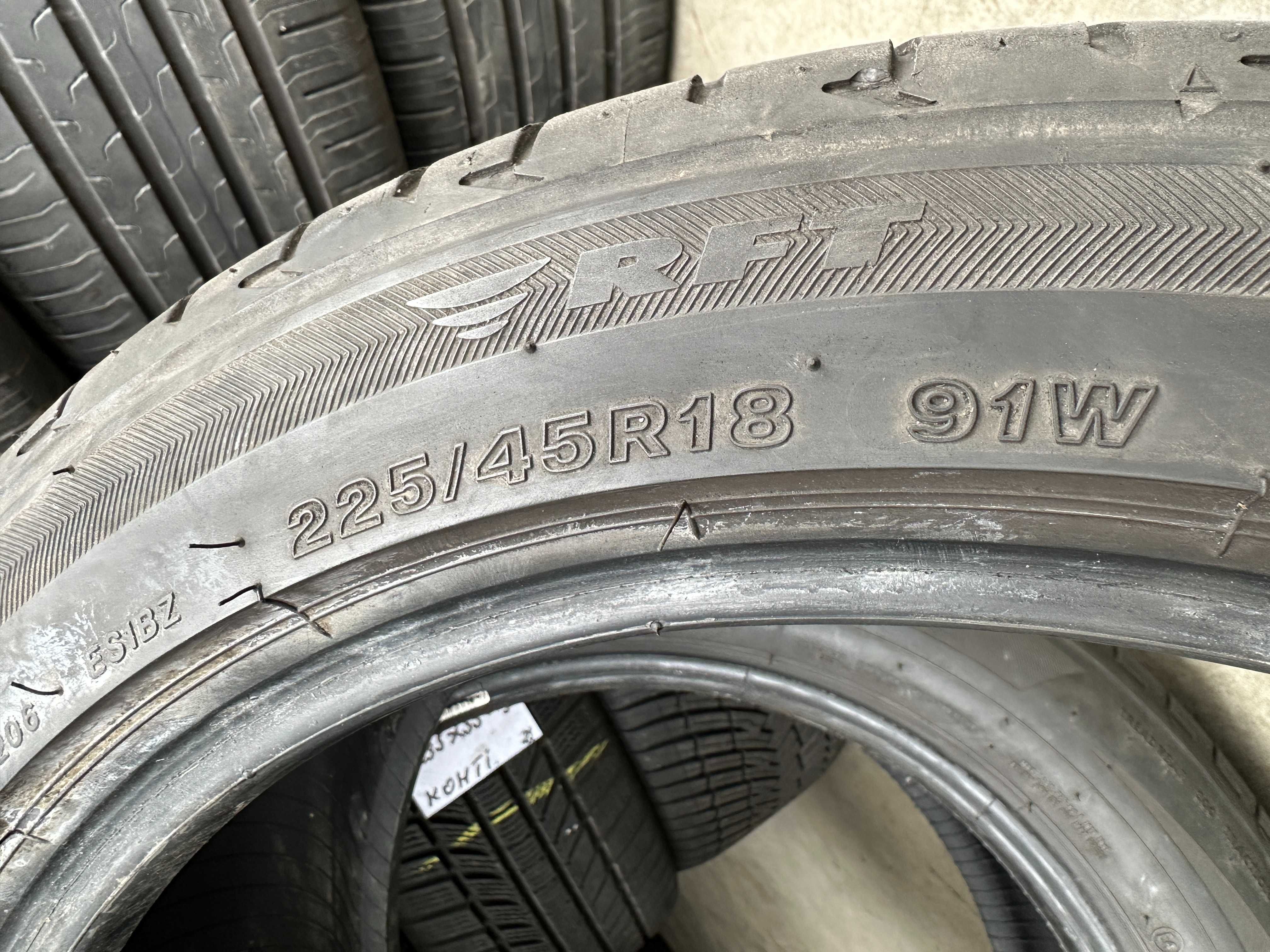 225-45 R18 91W Bridgestone Potenza S001 RFT RSC 4шт