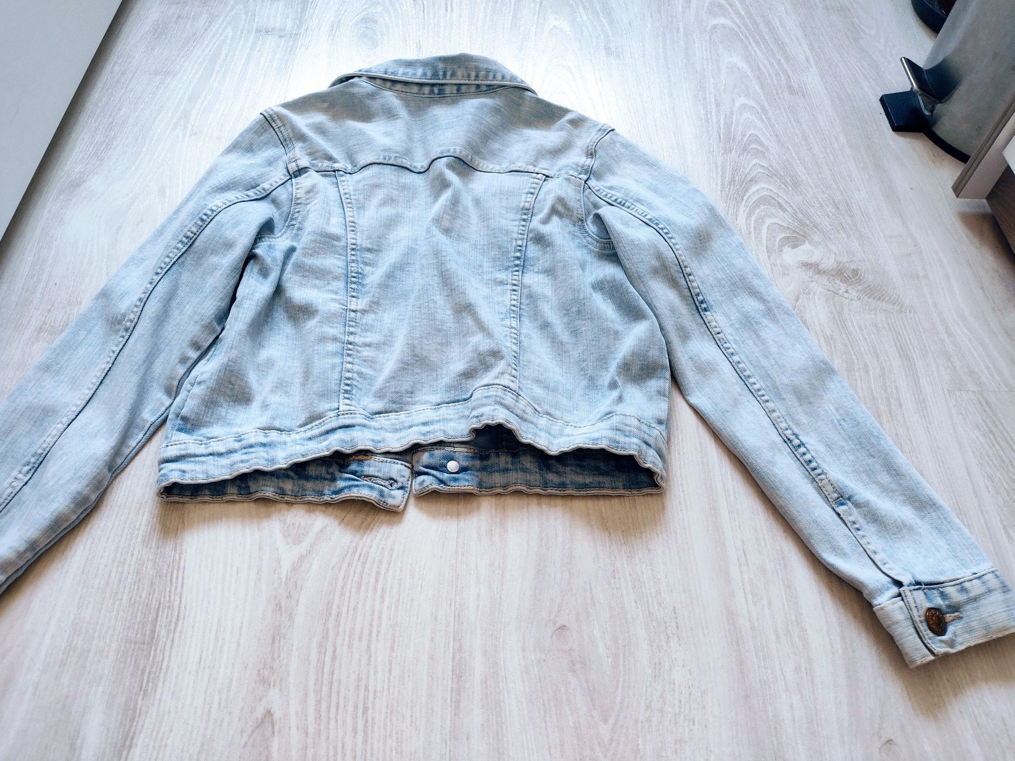 Krótka kurtka wycierana jeans h&m 146