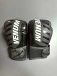 Luvas de Boxe Venum Challenger Preto