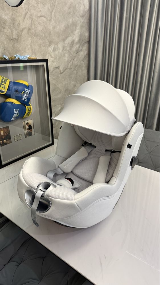 Автокрісло cybex sirona T