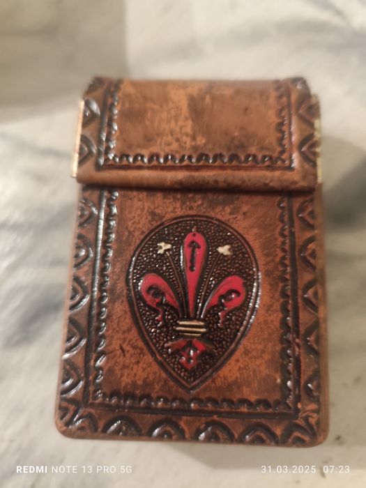 Шкіряну Італійська коробку