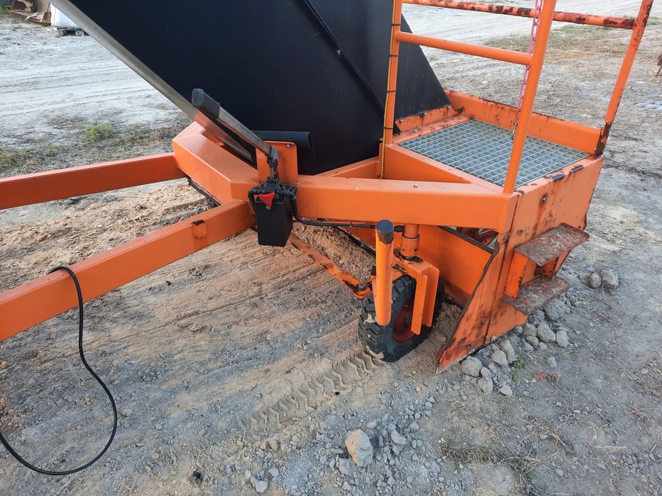 Ładowarka taśmowa samopobiejąca taśmociąg cat przesiewacz sortownik