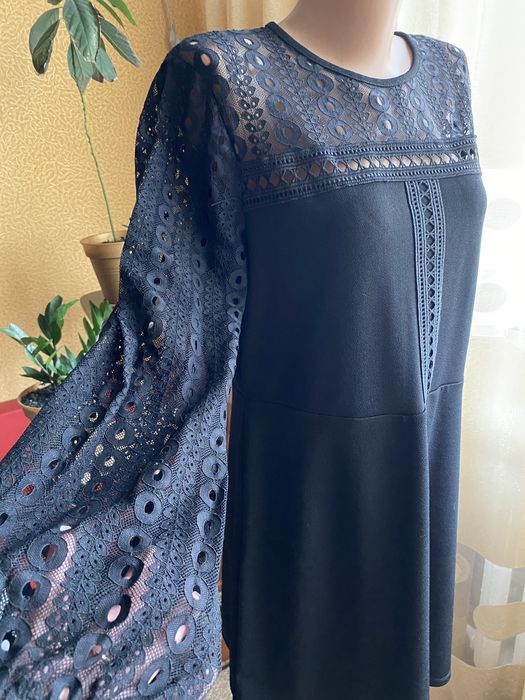 Вечірня сукня дуже гарна