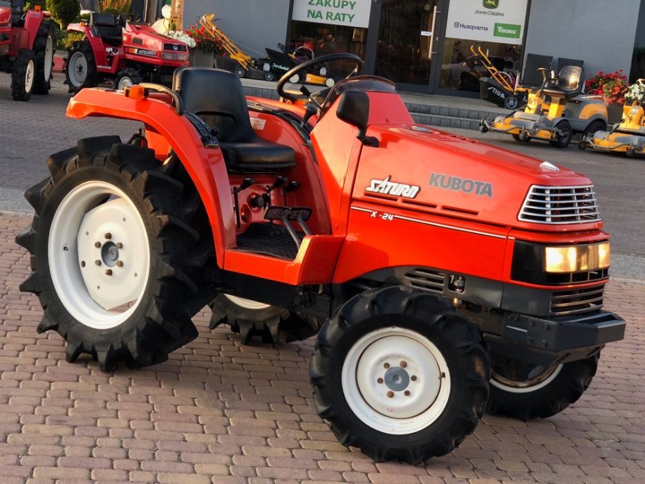 Traktor Kubota Saturn X24 , 4x4 moc 24KM sadowniczy, 4 cylindry, ładny