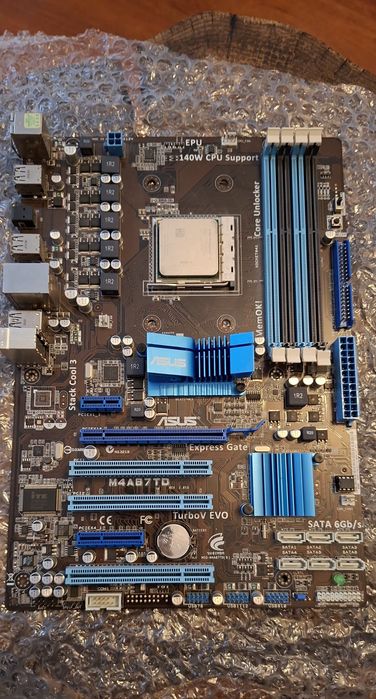 Zestaw AMD Phenom II X4 965 + ASUS M4A87TD/USB3