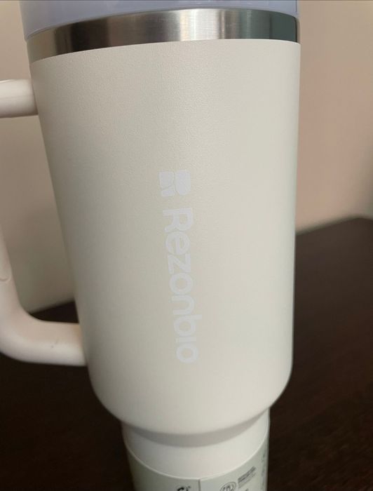 Kubek termiczny Stanley kolor cream 1.18 L nowy nieużywany