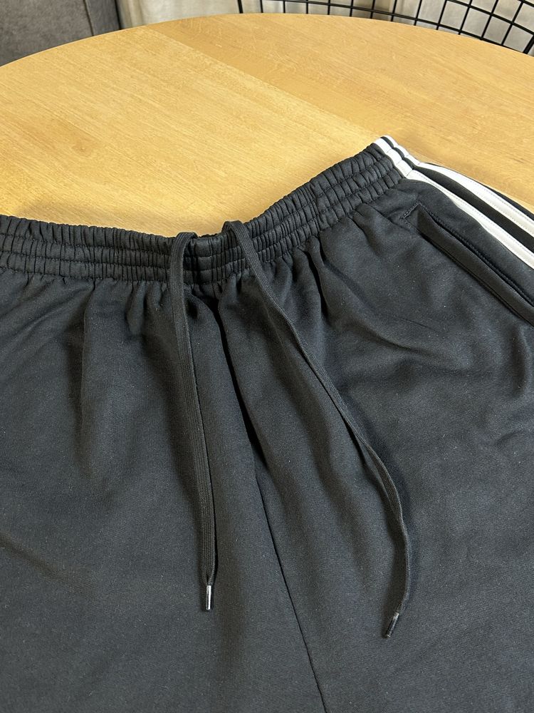 Balenciaga x Adidas Black Shorts оригинал шорты баленсиага