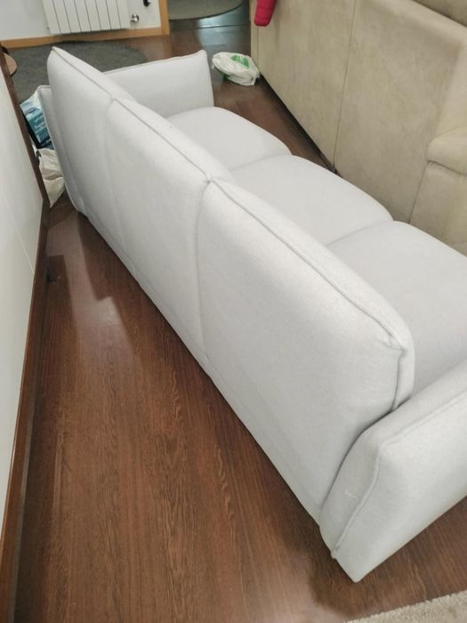 Vendo sofá novo 3 lugares