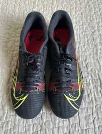 Buty pilkarskie Nike