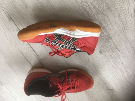 Sportowe buty ASICS wkł 22,5cm roz 35,5