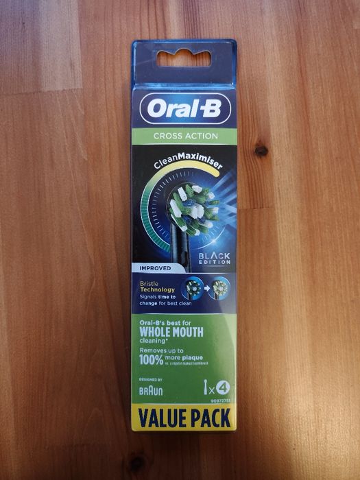 Końcówka szczoteczki ORAL-B Cross Action Czarny