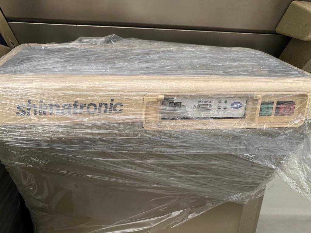 Tear Reto / Máquina de Tricotar Shima Seiki 233FF