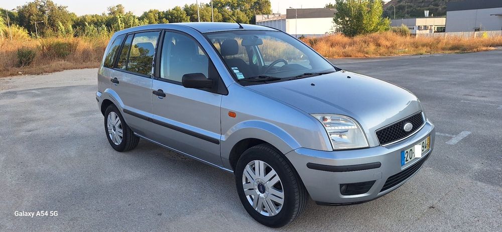 Ford Fusion 1.4 TDCi Diesel 68 cv / 50 kW 2005