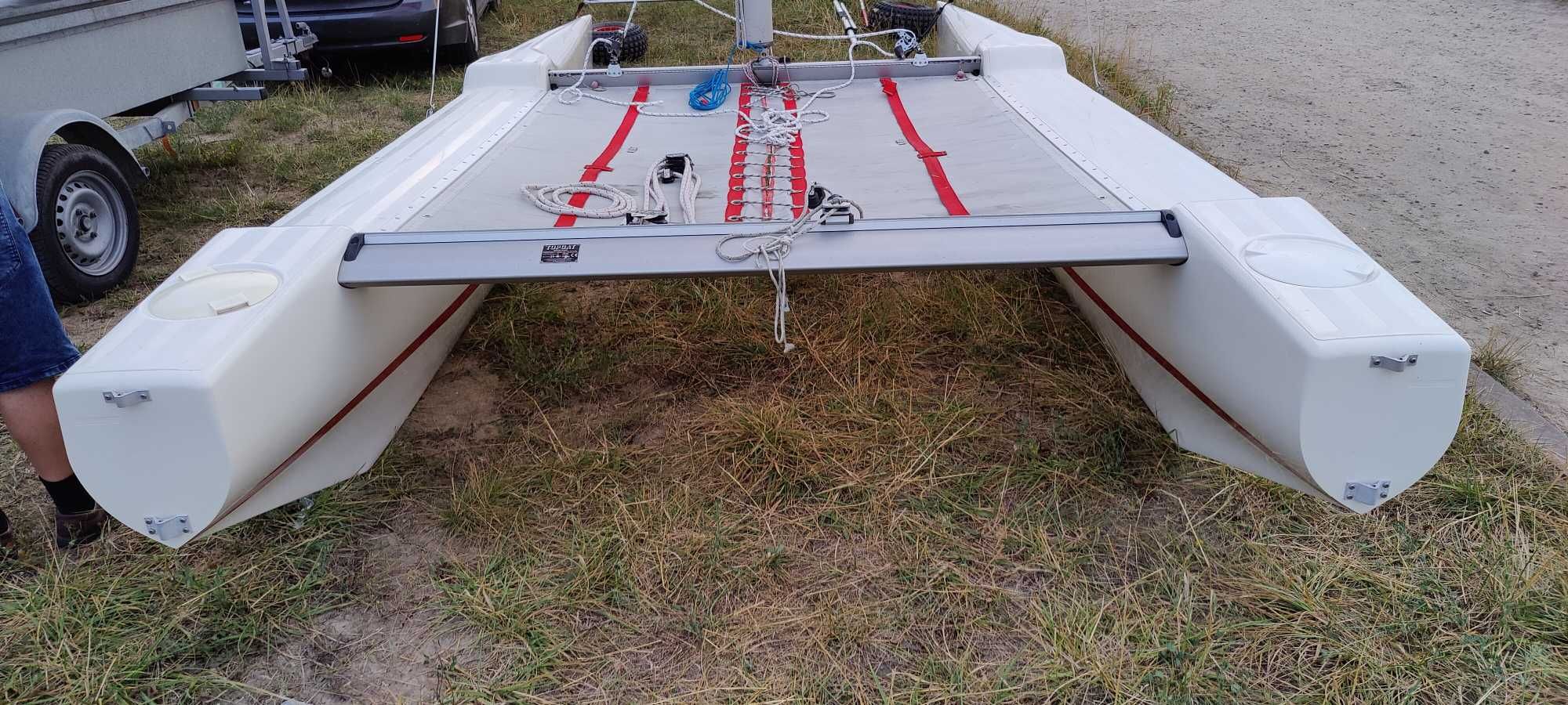 katamaran Topcat k2 catamaran
