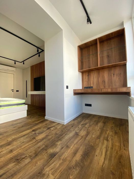 Квартира в Брамі з інвертором,ремонтом+ гараж