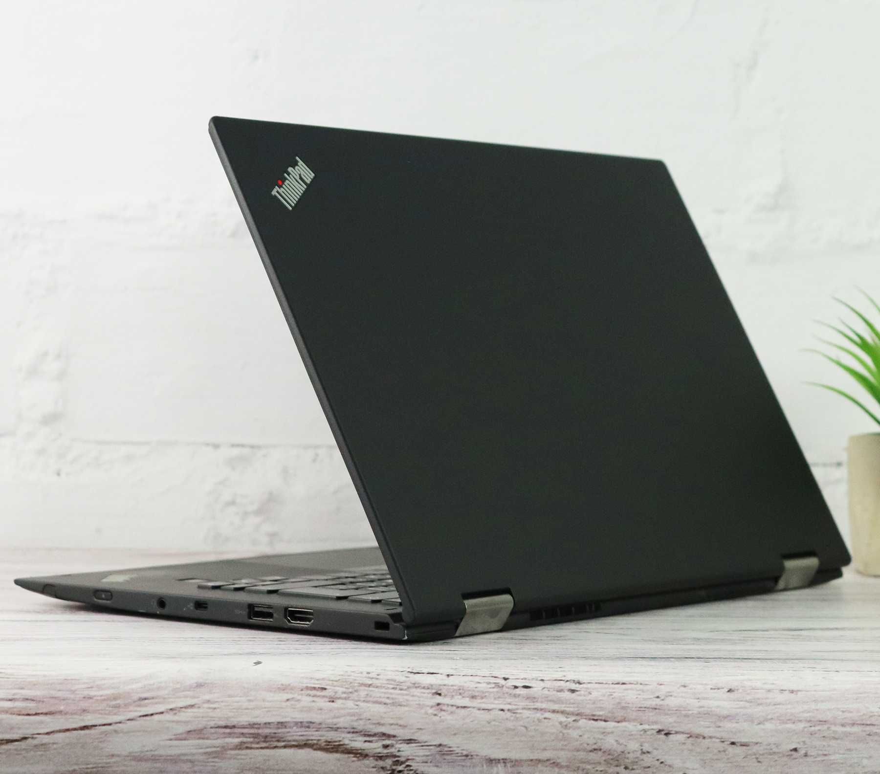 Сенсорний ноутбук 14" Lenovo ThinkPad X1 Yoga Core i7-7600U 16/512Gb