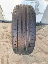 Opona Bridgestone Turanza T005  215/60R16