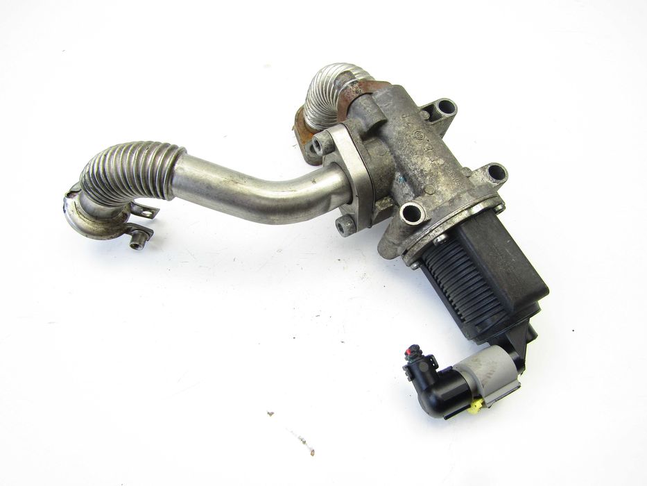 Opel Vectra C Lift Zafira 1.9 CDI 120 8V zawór EGR rurka przewód