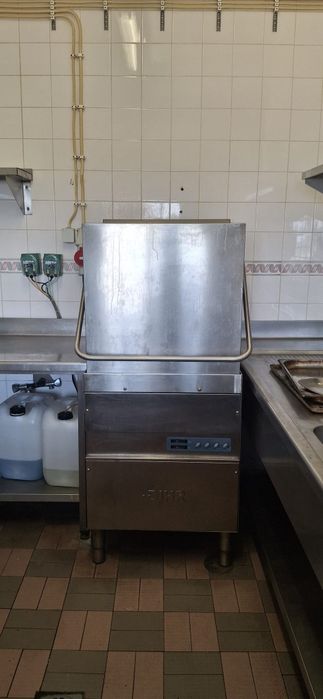 Máquina de lavar loiça industrial de capota DIHR