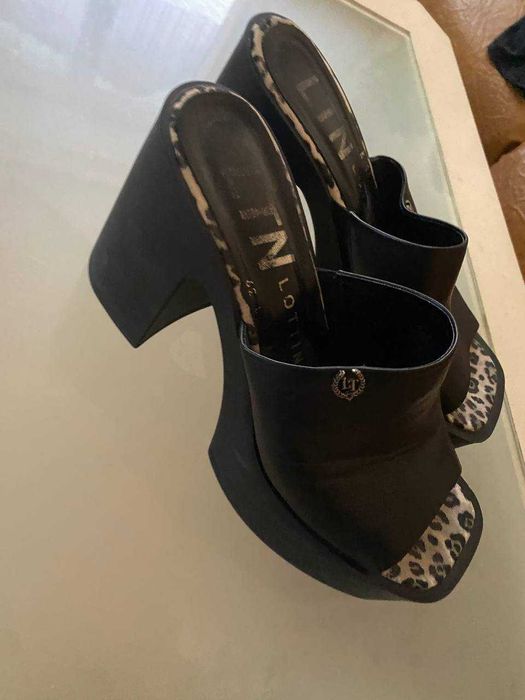 Шлепки на платформе кожа, Италия