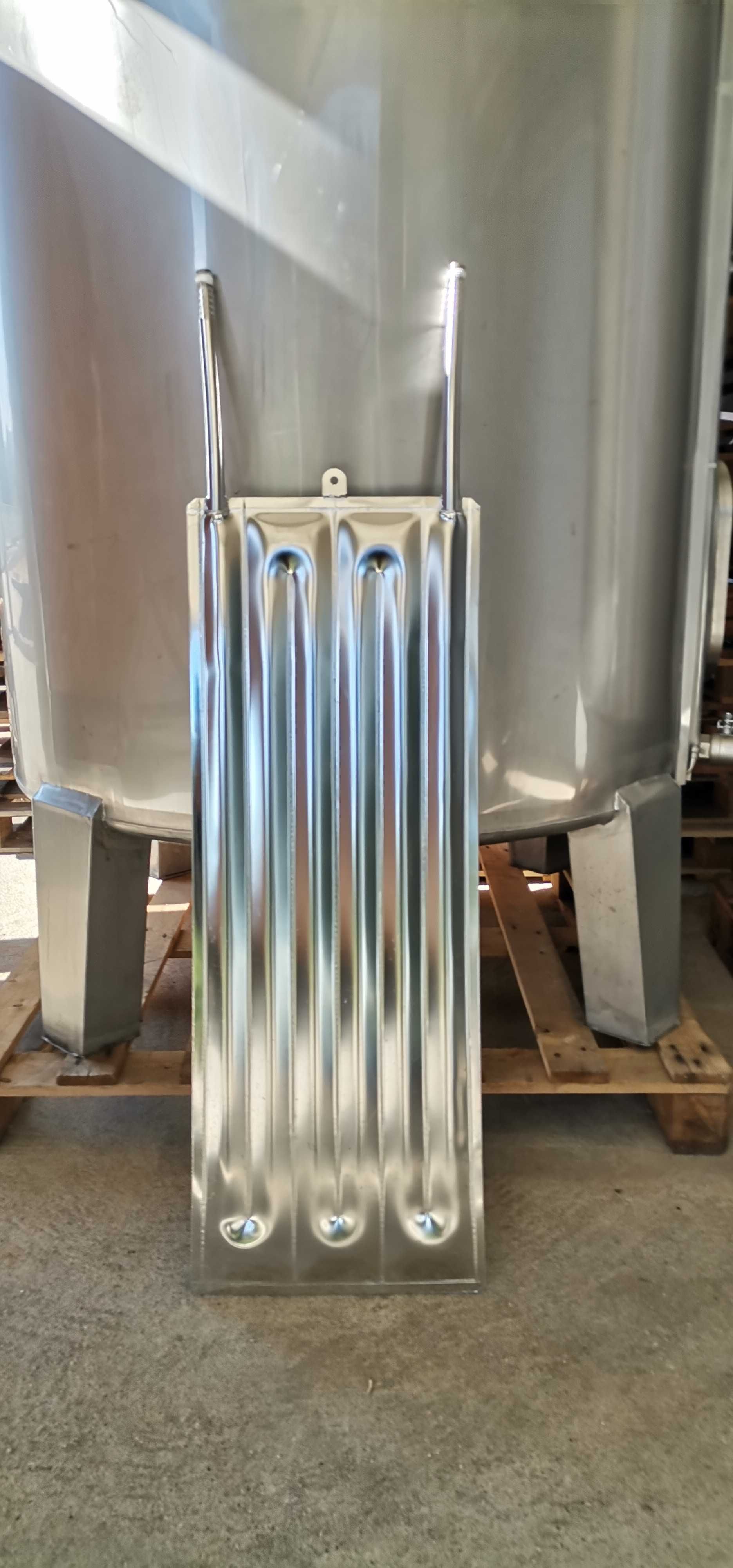 Cuba inox de 1500 litros com possibilidade de refrigeração