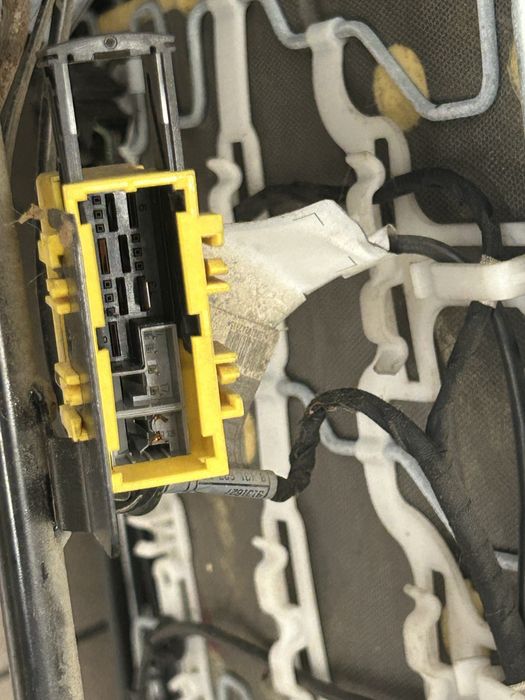 BMW E81 M-Pakiet Fotele Siedzenie Skóra Fotel  Boczki Komplet Wnętrze