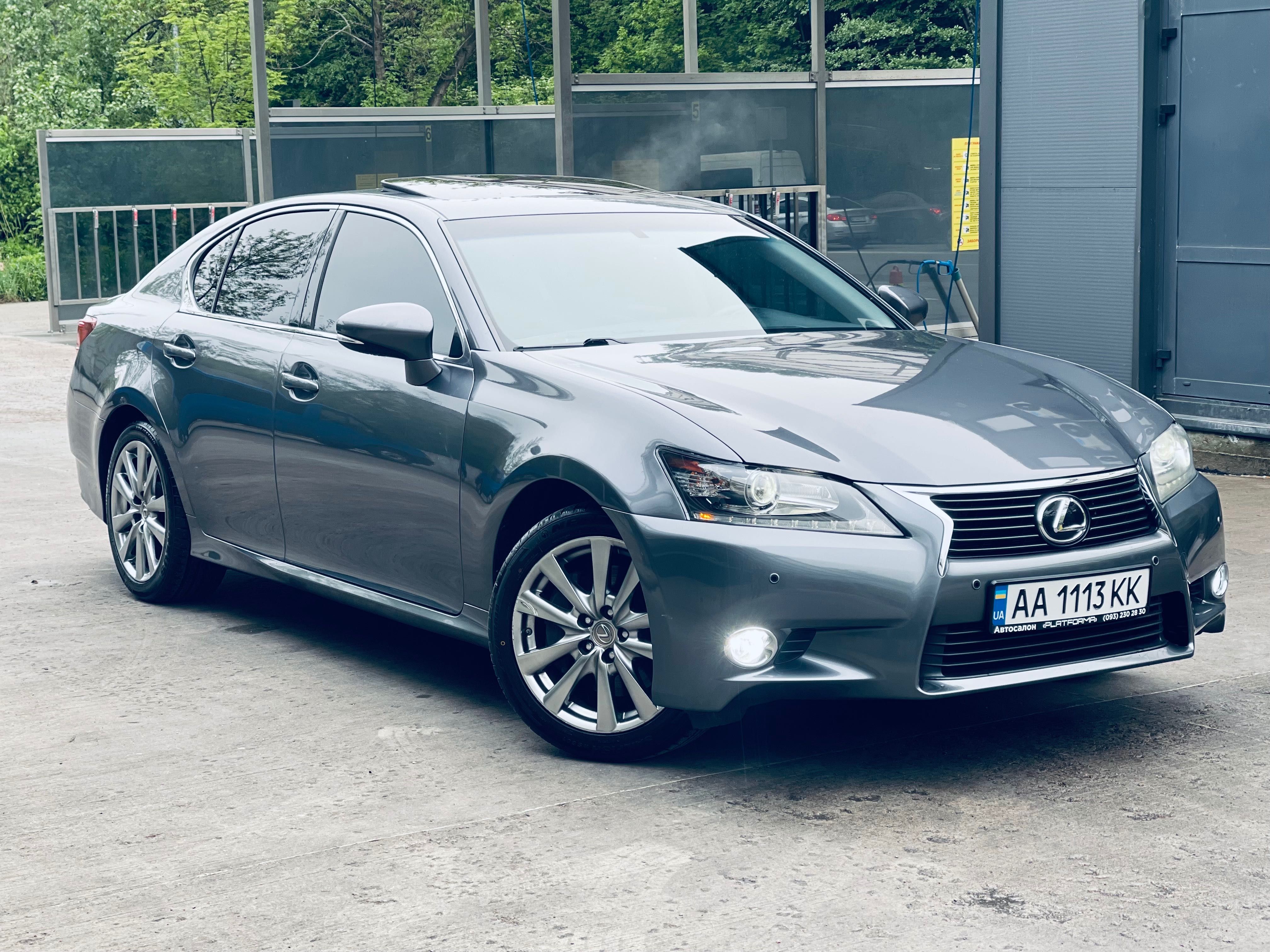 Lexus GS полная комплектация оригинальный пробег!