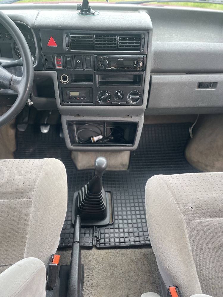 Продам Т 4 2002 р