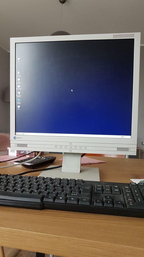 Komputer DELL + monitor Eizo