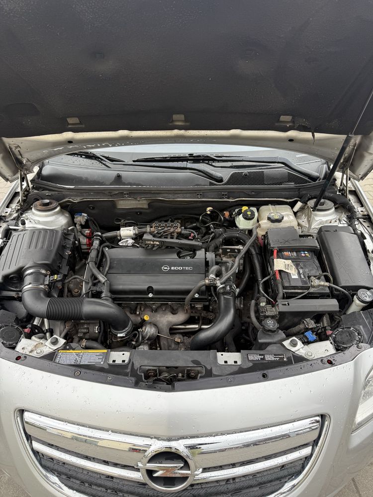 Insignia 1,6 turbo + lpg
