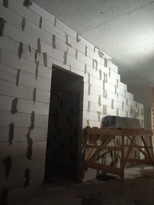 Мурування газоблока/цегли