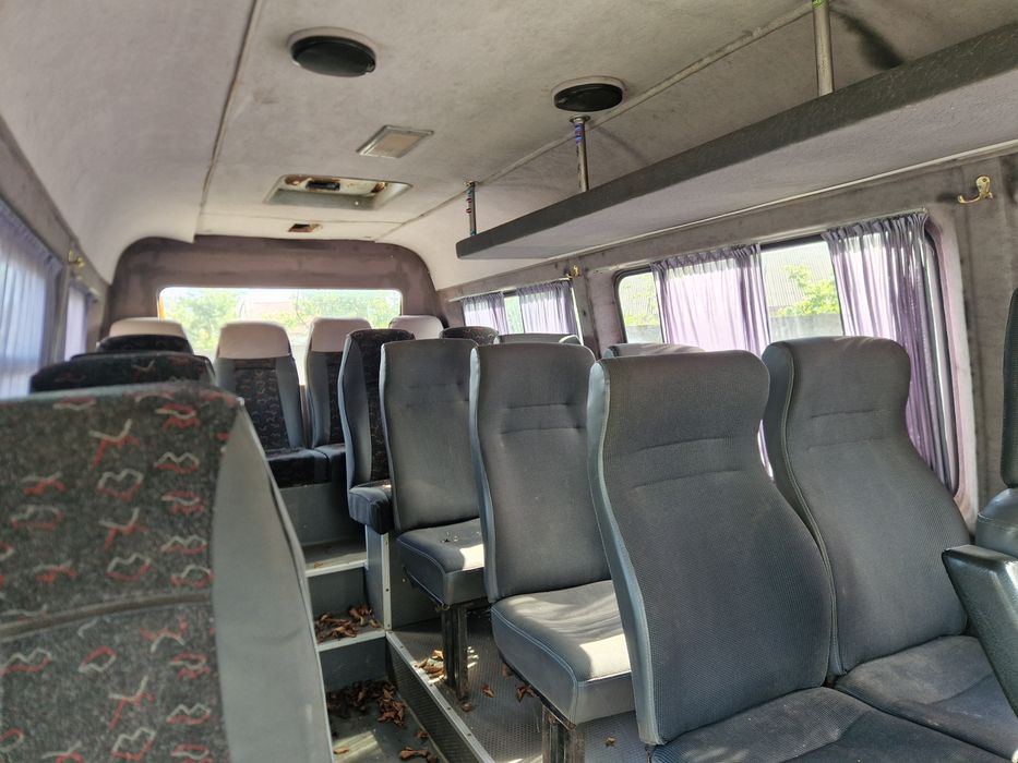 Пежо боксер  пасажир