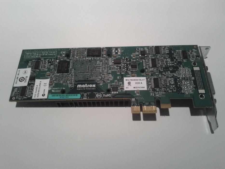 Placa Gráfica Matrox Millenium P690 LP 128M PCIe X1