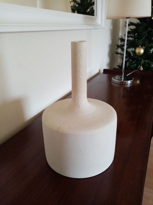 Duas peças decorativas em pedra da loja Área Store