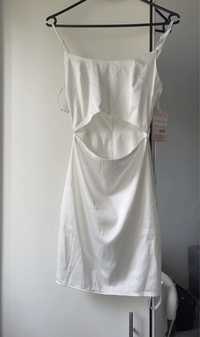 Satynowa biała sukienka missguided