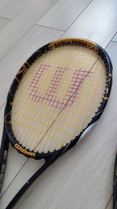 Професійна тенісна ракетка Wilson 50-60 LBS