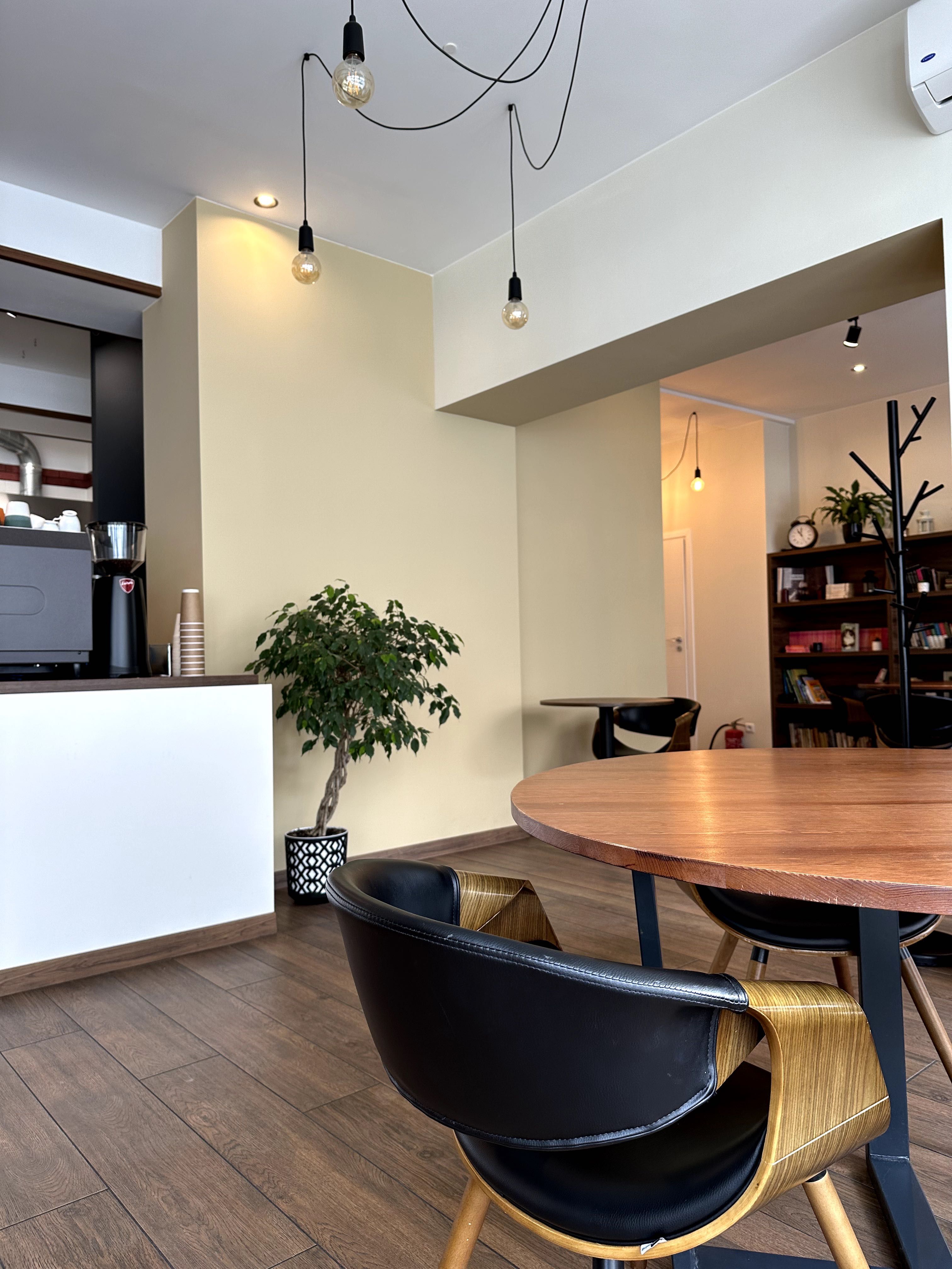 Sprzedam (odstępy) restaurację „Sąsiedzi” w centrum Oławy