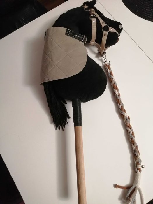 Koń na kiju hobby horse