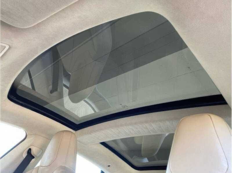2015 Tesla Model S