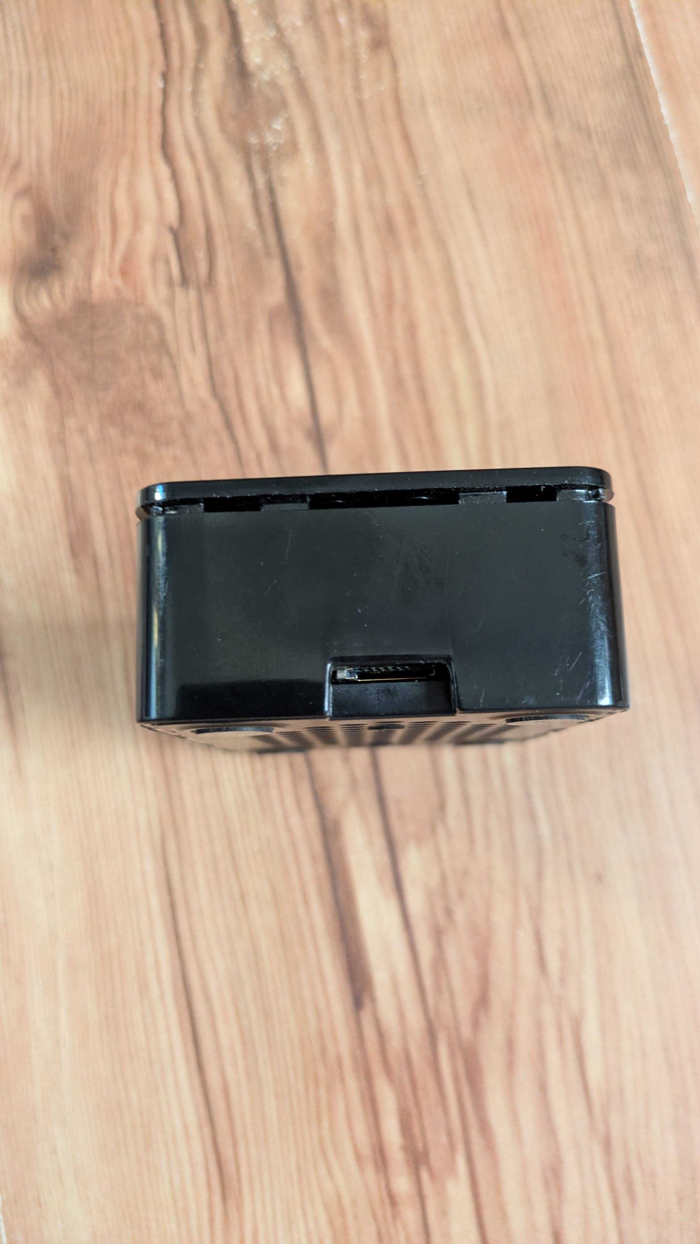 Raspberry Pi 2 model b Rev 1.1, 1 GB